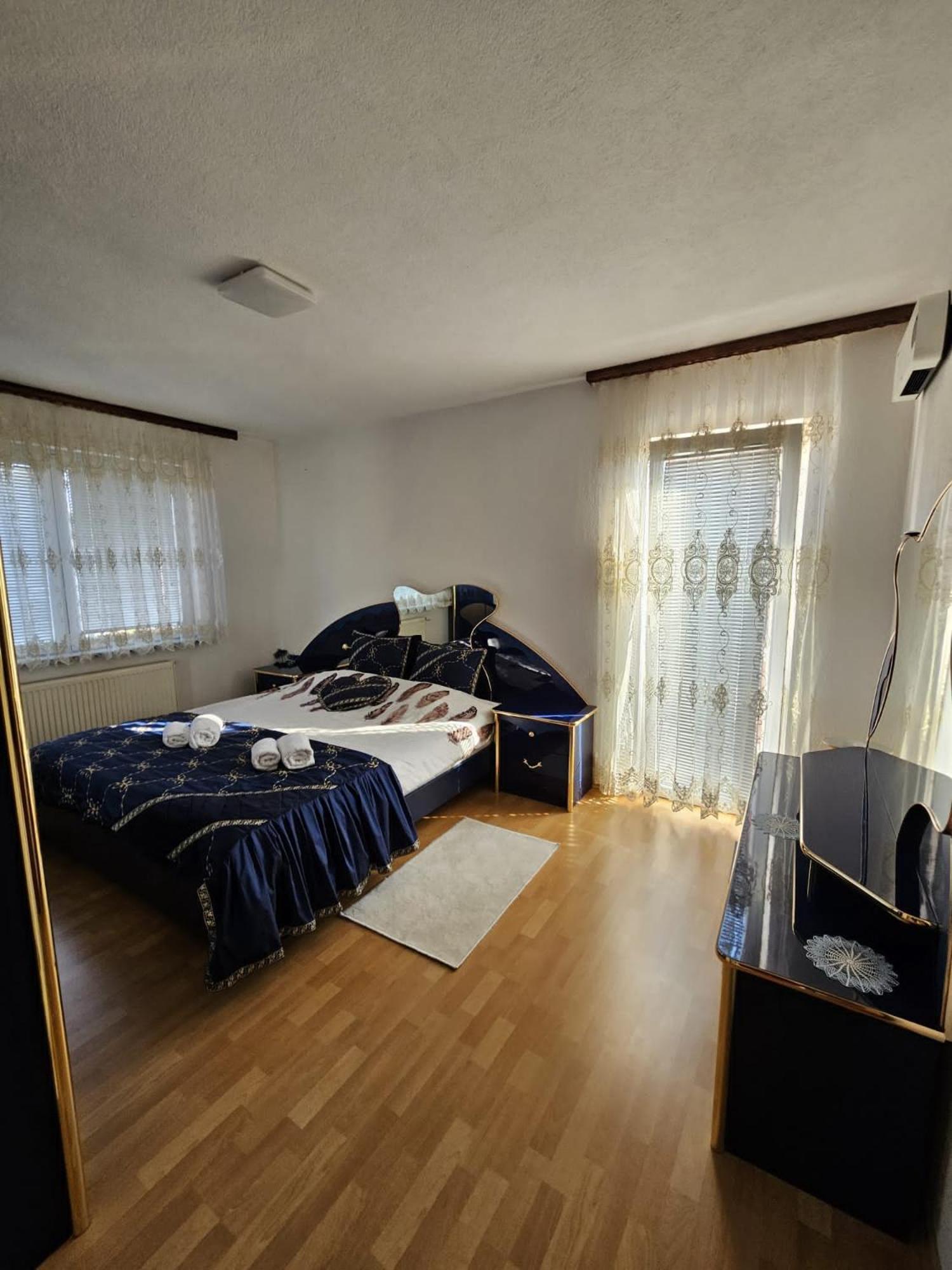 Holiday Home Peaceful Retreat Visoko Exterior photo